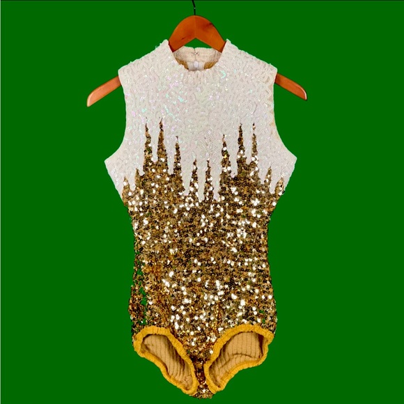 Majorette Costume w/ Pull on sleeves ~ Gold & White Sequins ~ Vintage - Picture 2 of 8